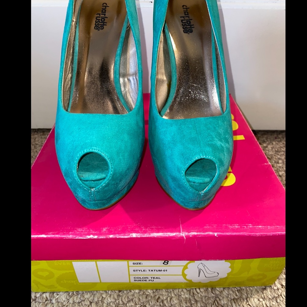 Heels, light wear
